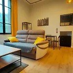 Loft Moderne Dans Un Palace Bourgeois Apartamento